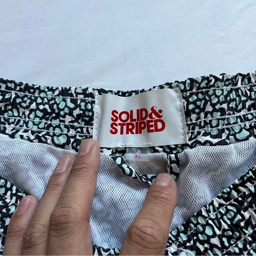 SOLID & STRIPED men’s white green‎ floral print swim trunks shorts